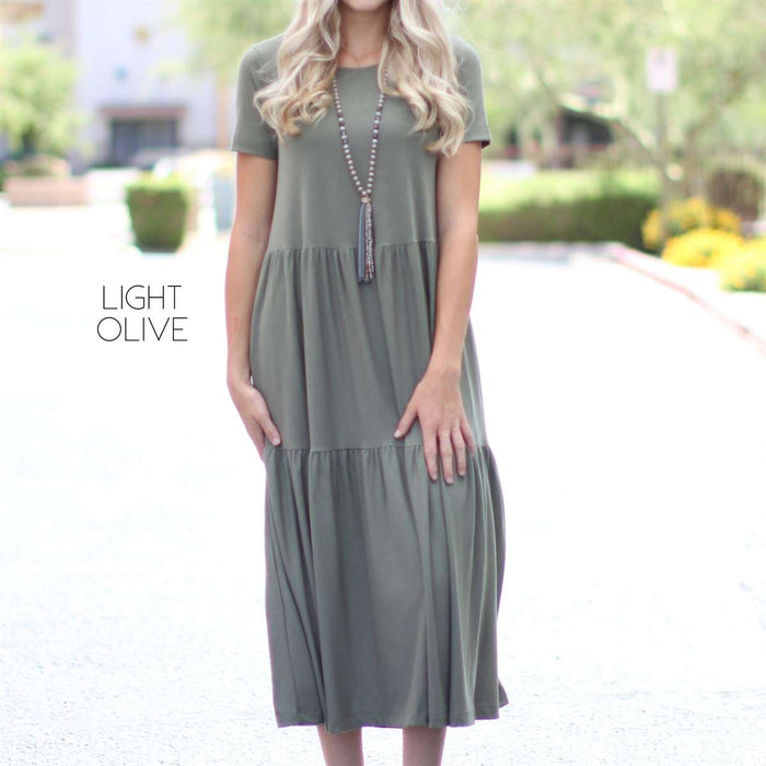 Tiered Short Sleeve Midi Dress | S-XL